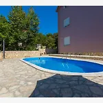 Διαμέρισμα Besonderes Mit Pool, Grillplatz, Waschmaschine, Meerblick, Klima