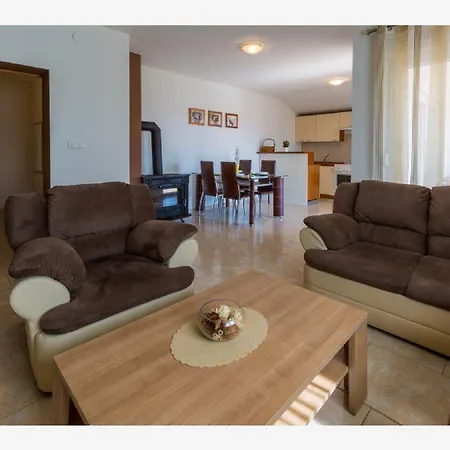 Apartmán Besonderes Mit Pool, Grillplatz, Waschmaschine, Meerblick, Klima Grižane