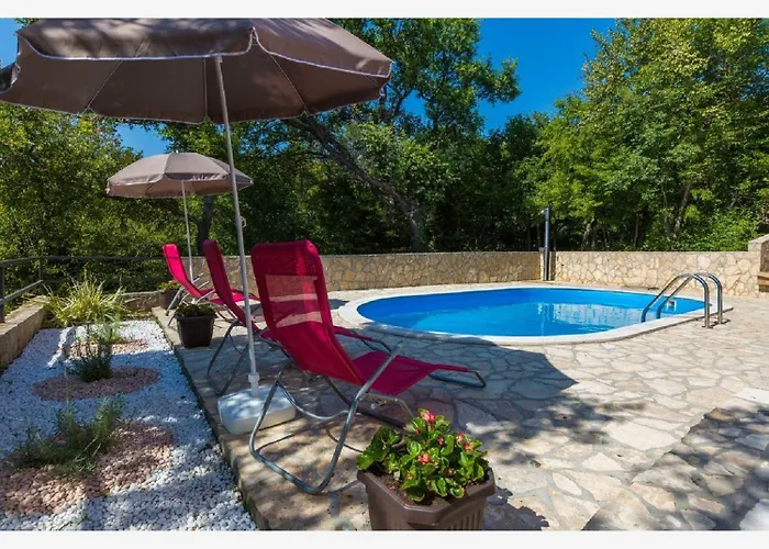 Besonderes Mit Pool, Grillplatz, Waschmaschine, Meerblick, Klima Apartamento Grižane